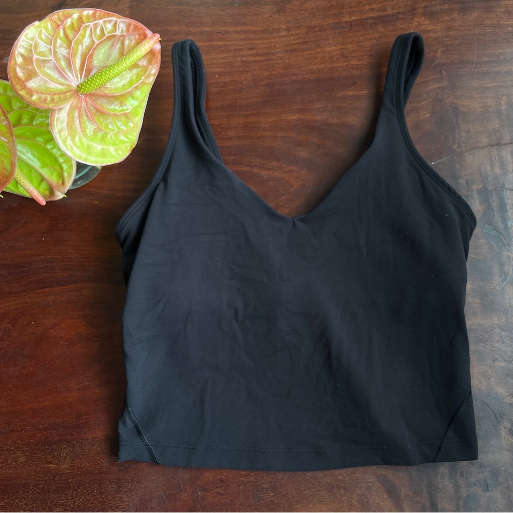 Flash Sale ♥️ Lululemon Align Tank size 4 in Black